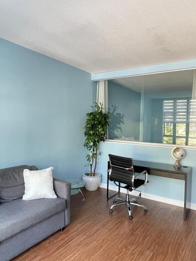 Downtown 1Br Condo At Granville Strip Near English Bay 밴쿠버 외부 사진