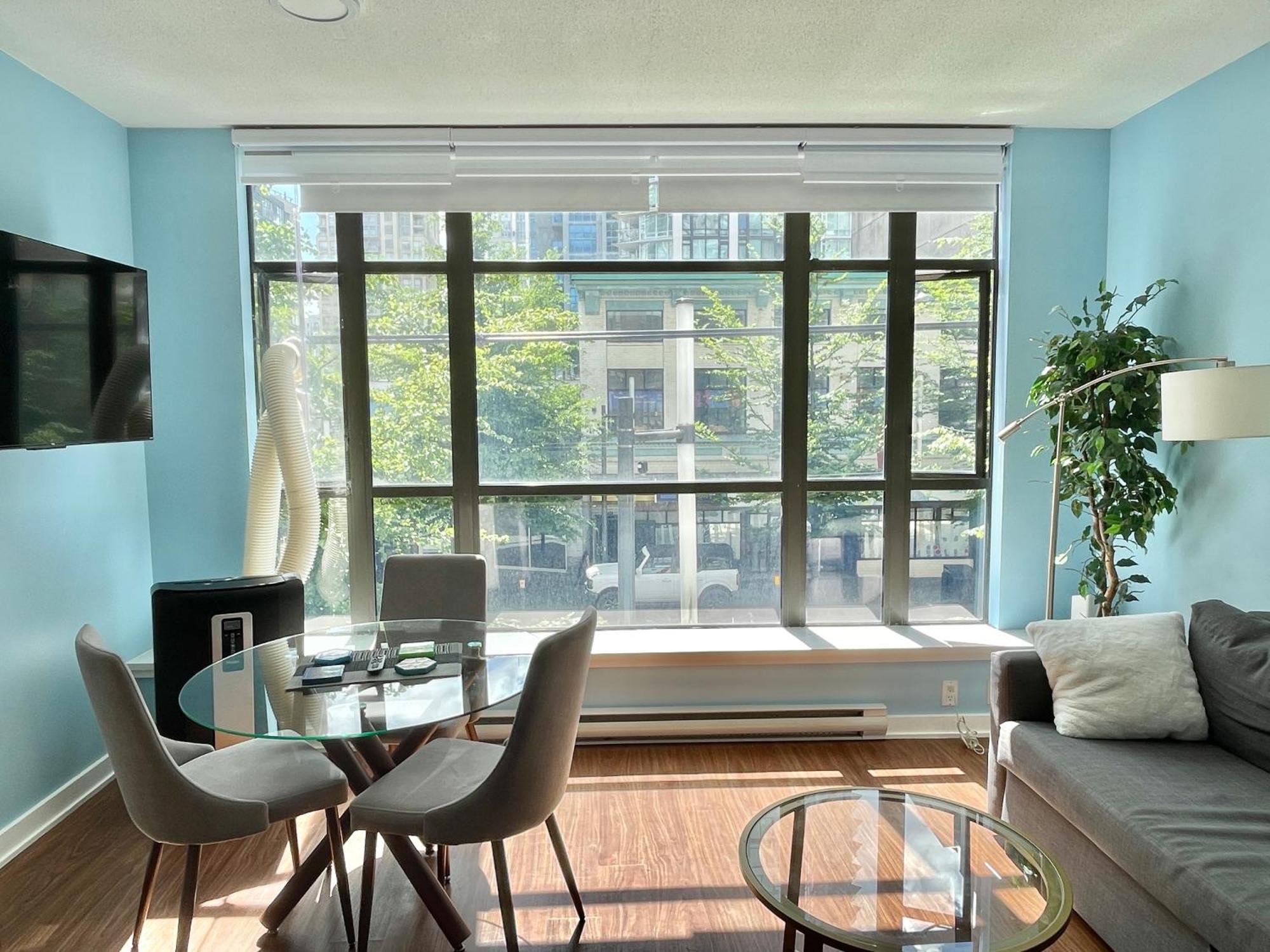 Downtown 1Br Condo At Granville Strip Near English Bay 밴쿠버 외부 사진