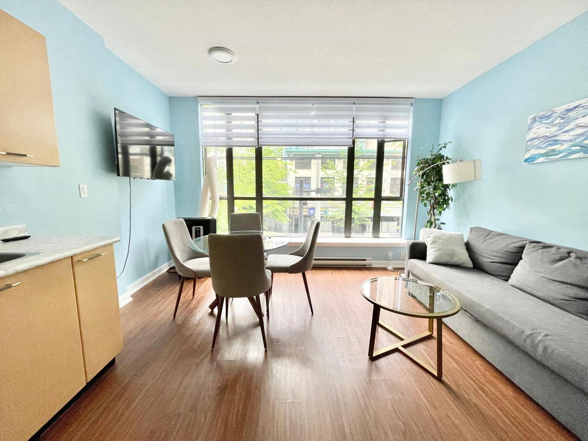 Downtown 1Br Condo At Granville Strip Near English Bay 밴쿠버 외부 사진